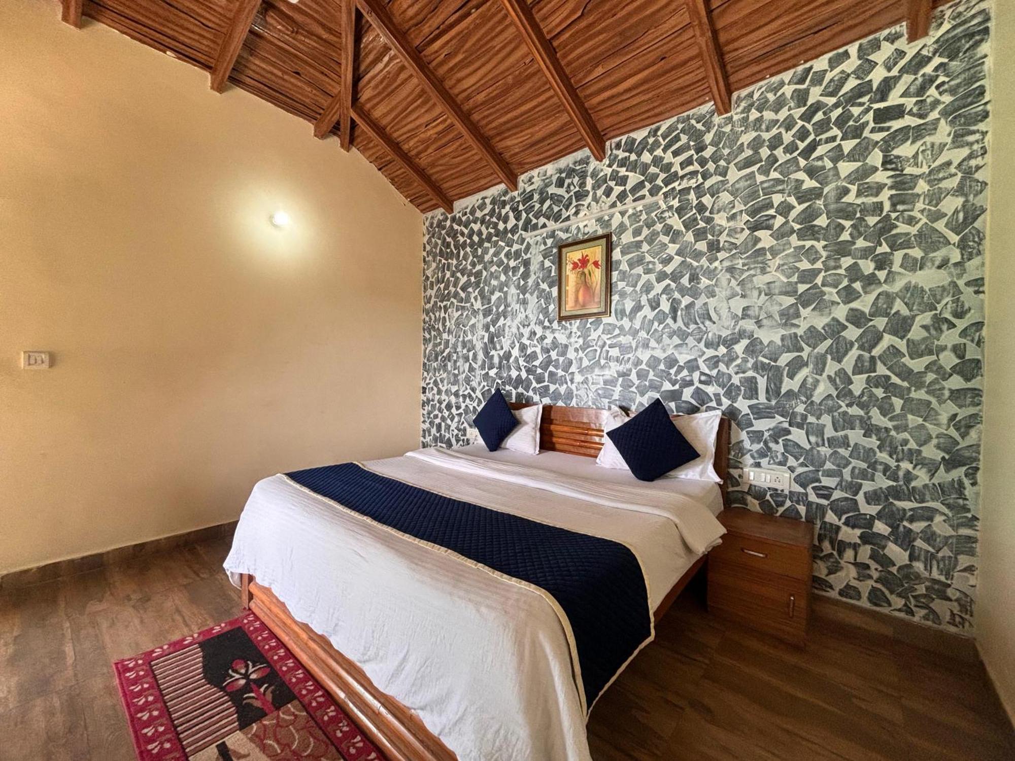 Pragati Resort & Restaurant- Eden Of Kumaon Bhowali Exterior foto